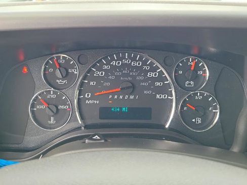 New 2025 Chevrolet Express 3500 w/ Power Convenience Package image 15