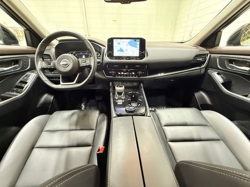 Used 2023 Jeep Wrangler Unlimited Sahara image 38