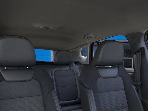New 2026 Chevrolet Trax LT w/ Midnight Edition image 26