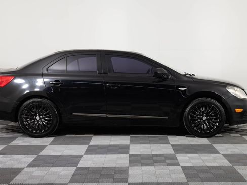 Used 2010 Suzuki Kizashi SLS AWD/4WD image 9