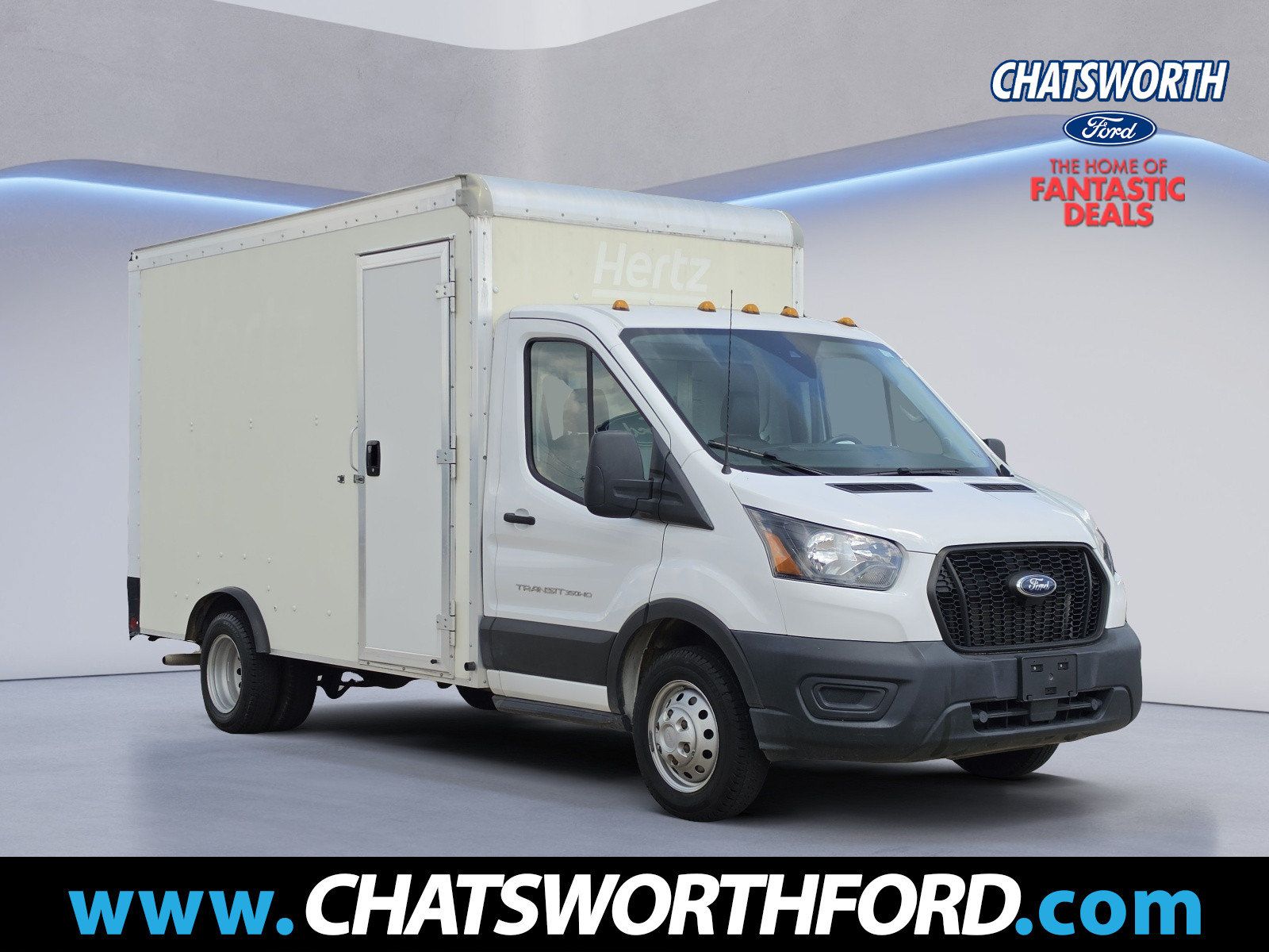 Used 2022 Ford Transit 350 DRW RWD image 1