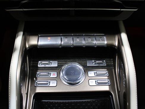 Certified 2024 Lincoln Nautilus Black Label w/ Jet Appearance Package (87T) image 20