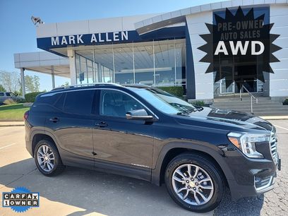 Used 2024 GMC Terrain SLT
