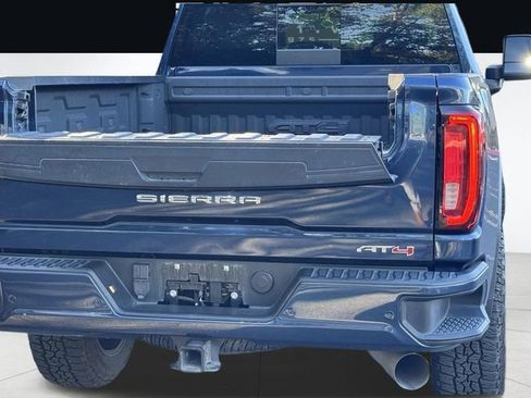 Used 2020 GMC Sierra 2500 AT4 w/ AT4 Premium Package AWD/4WD image 5