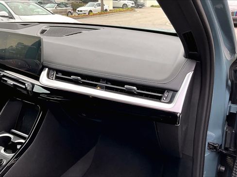 Certified 2023 BMW X1 xDrive28i w/ Premium Package image 18