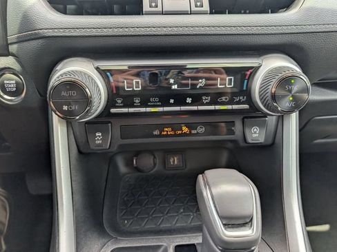 Used 2023 Toyota RAV4 XLE Premium FWD image 17