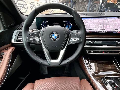 Certified 2026 BMW X5 sDrive40i image 5
