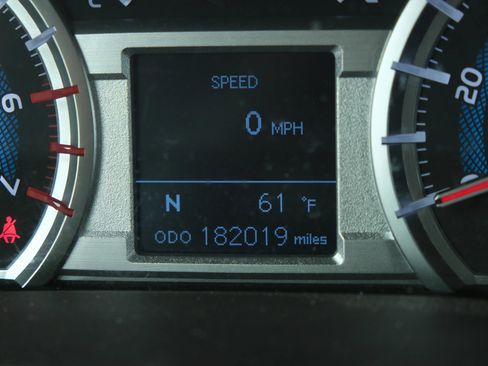 Used 2015 Toyota 4Runner SR5 RWD image 36