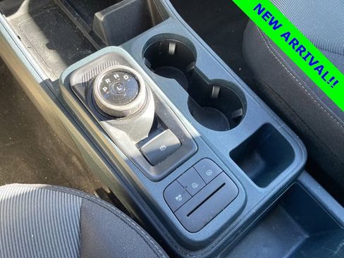 Certified 2024 Ford Maverick XL image 11