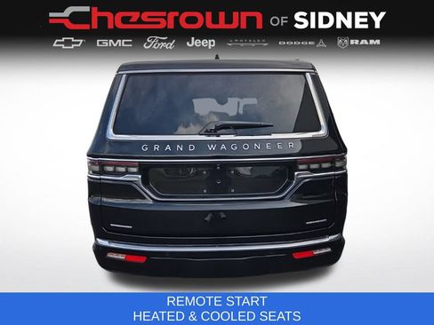 Used 2023 Jeep Grand Wagoneer Series II AWD/4WD image 6