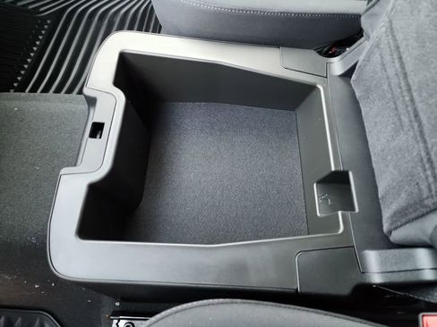 New 2026 Chevrolet Silverado 1500 Custom image 31