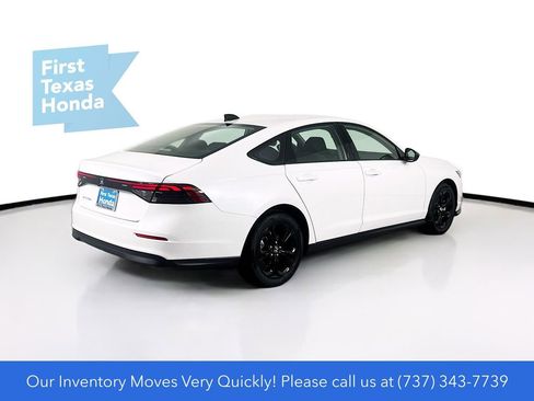 Used 2025 Honda Accord SE image 9