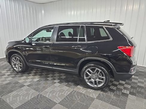 Used 2023 Honda Passport EX-L image 4