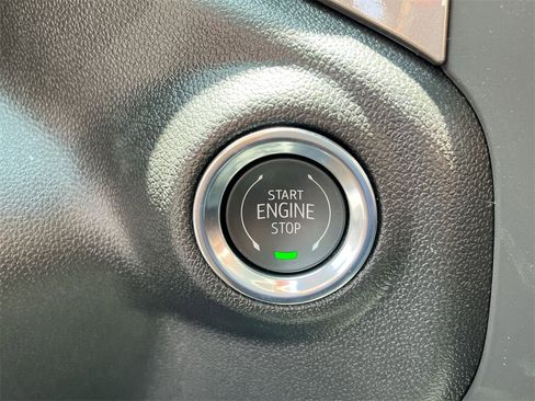 New 2025 Chevrolet Silverado 1500 Custom image 17