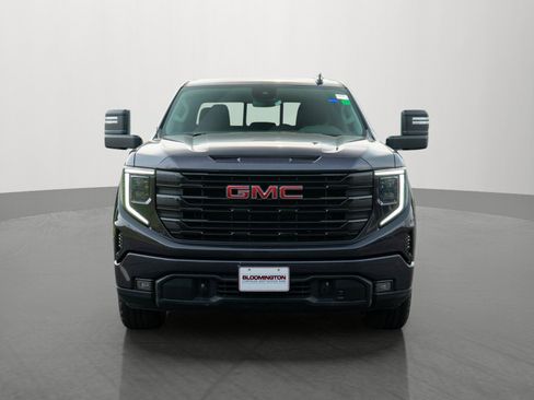 Used 2023 GMC Sierra 1500 Elevation w/ Preferred Package AWD/4WD image 2