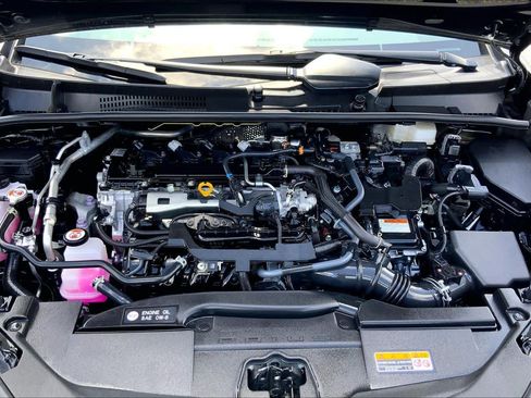 Used 2026 Toyota Prius LE FWD image 31