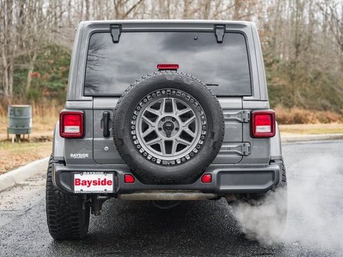 Used 2018 Jeep Wrangler Unlimited Sahara w/ Dual Top Group image 6