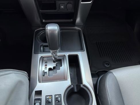 Used 2022 Toyota 4Runner SR5 Premium w/ Moonroof Package image 27