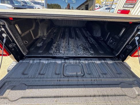 Used 2020 Jeep Gladiator Rubicon w/ Uconnect 4C Nav & Sound Group AWD/4WD image 41