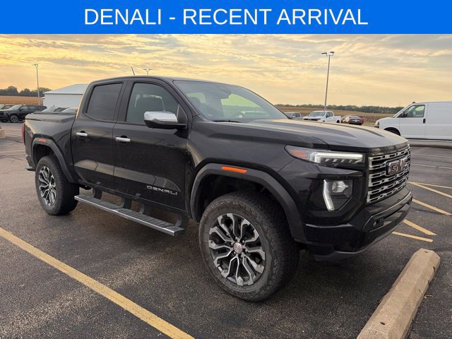 Used 2026 GMC Canyon Denali AWD/4WD image 1