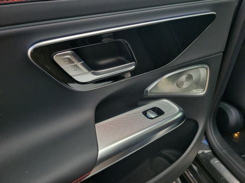 Certified 2026 Mercedes-Benz E 53 AMG e 4MATIC Sedan image 18