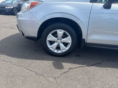 Used 2016 Subaru Forester 2.5i Premium w/ All-Weather Package AWD/4WD image 27