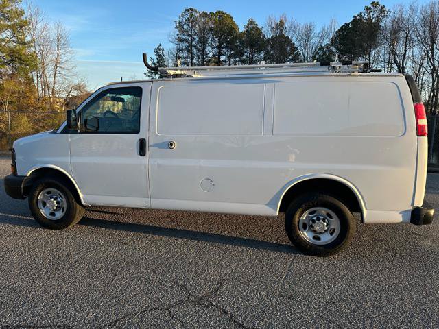 Used 2015 Chevrolet Express 2500 RWD image 7