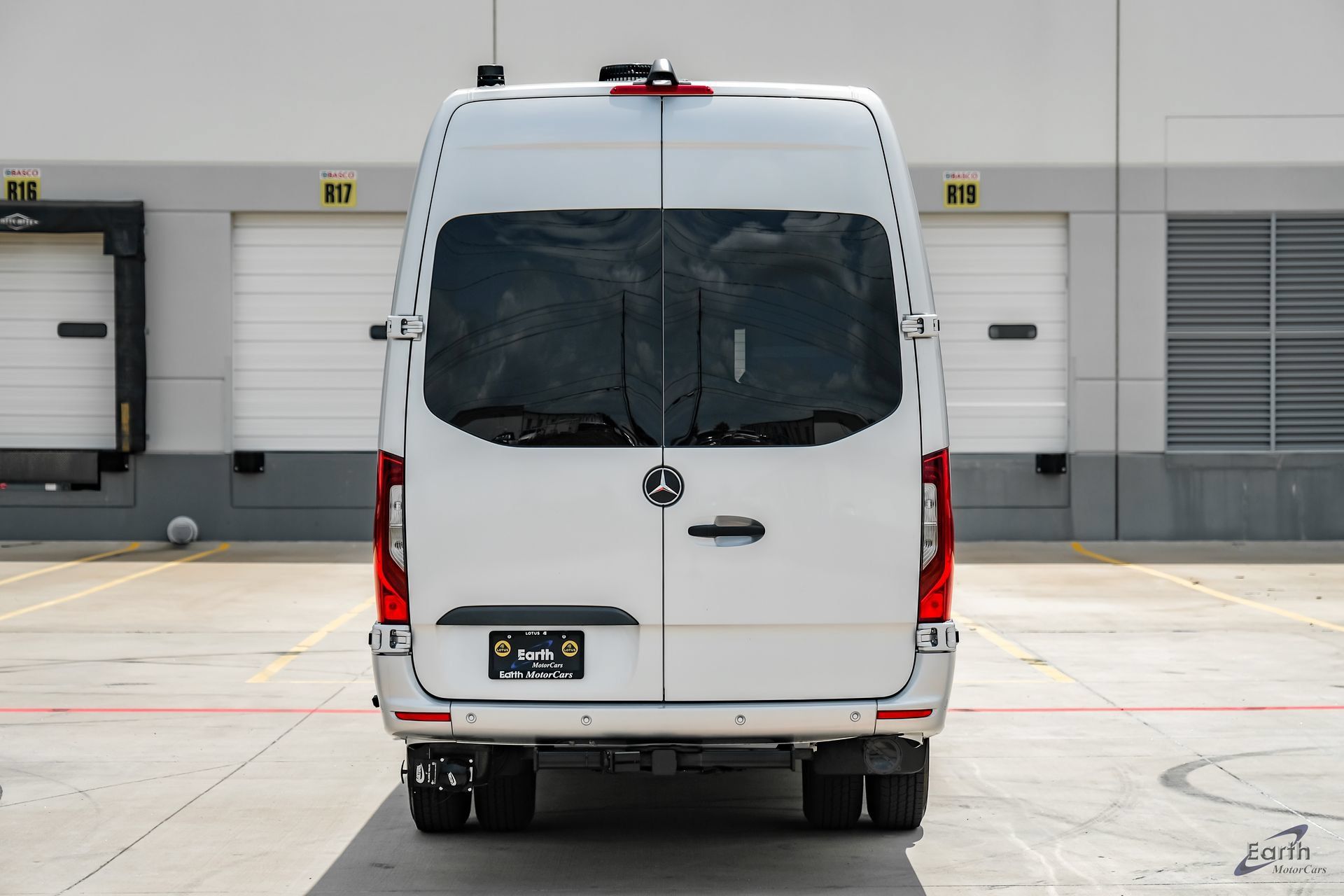 Used 2023 Mercedes-Benz Sprinter 3500 image 12