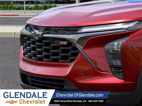 New 2026 Chevrolet Trax RS w/ Driver Confidence Package image 13