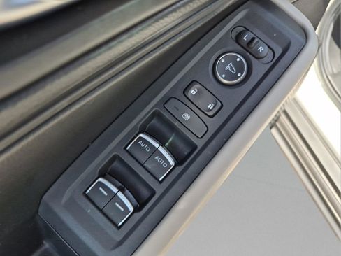 Certified 2025 Honda Accord LX image 16