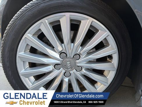 Used 2018 Audi A3 e-tron Premium image 18