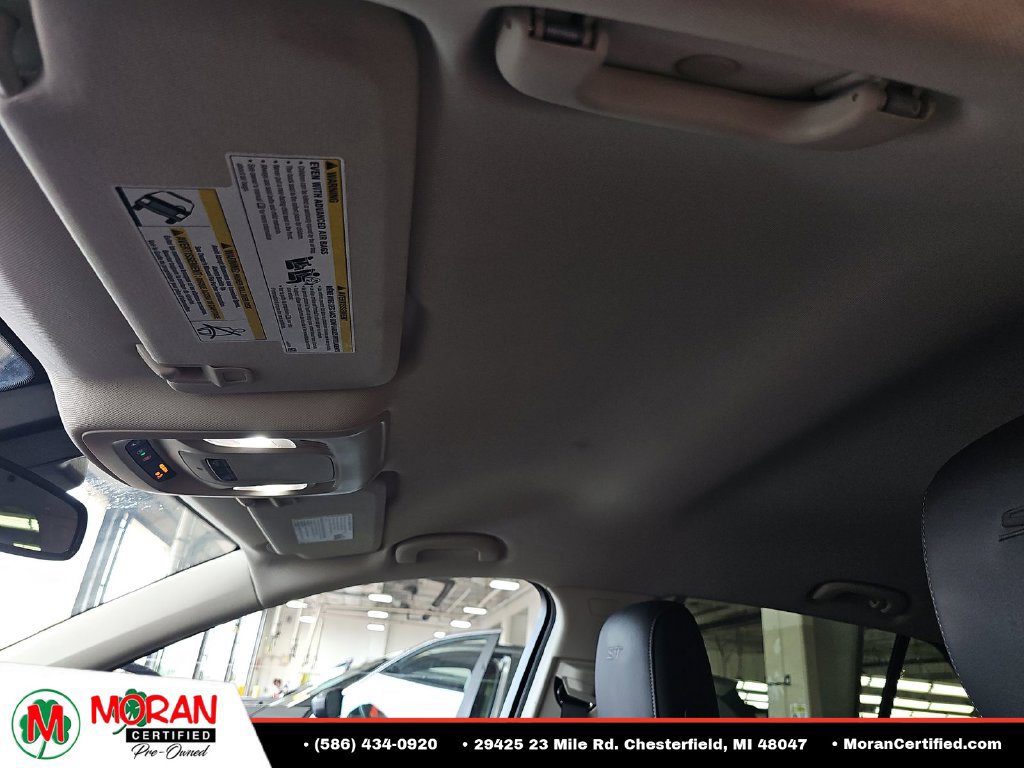 Used 2023 Buick Envision Preferred w/ Sport Touring Package AWD/4WD image 16