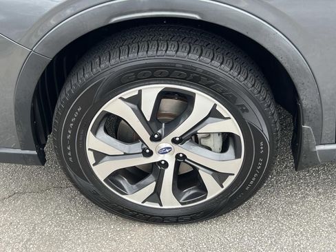 Used 2020 Subaru Outback Limited w/ Popular Package #2 image 11