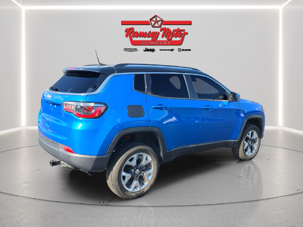 Used 2018 Jeep Compass Limited AWD/4WD image 5