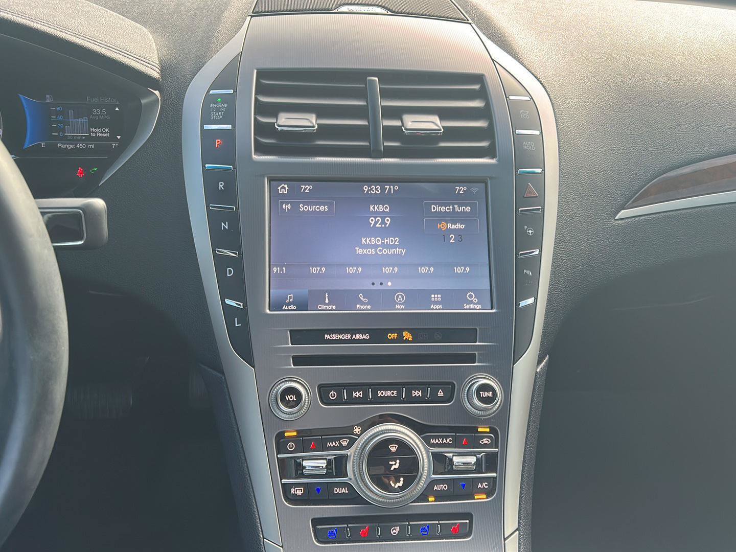 Used 2020 Lincoln MKZ Reserve w/ Luxury Package FWD image 8