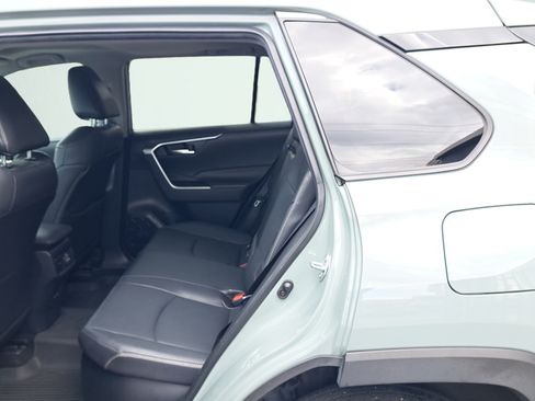 Used 2021 Toyota RAV4 XLE Premium AWD/4WD image 12