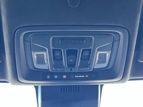 Used 2023 GMC Sierra 1500 AT4X AWD/4WD image 40