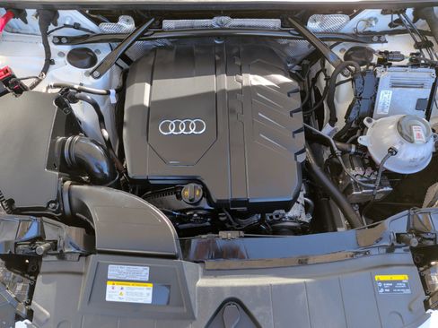 Used 2023 Audi Q5 2.0T Premium w/ Convenience Package image 35