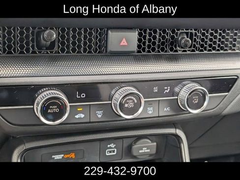 Used 2025 Honda CR-V LX image 24