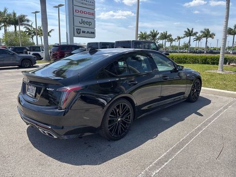 Used 2022 Cadillac CT5 V w/ Premium Package image 3