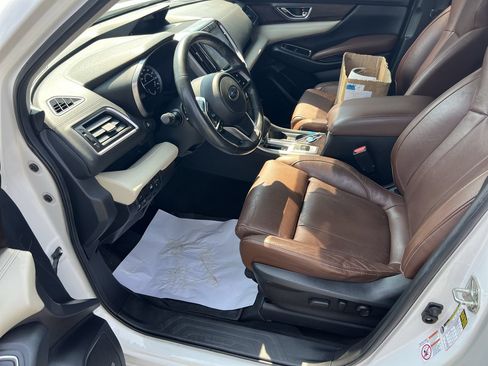 Used 2019 Subaru Ascent Touring w/ Popular Package #3 AWD/4WD image 16