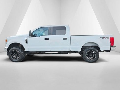 Used 2021 Ford F250 XL w/ Power Equipment Group AWD/4WD image 8