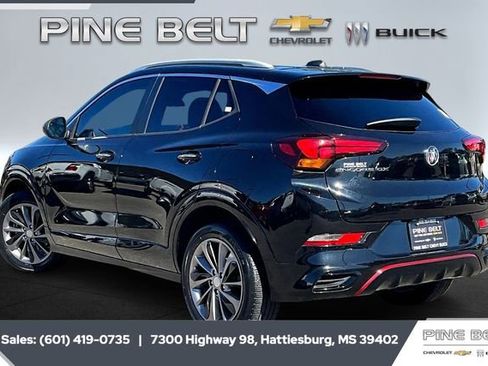 Used 2020 Buick Encore GX Select w/ Sport Touring Package image 2