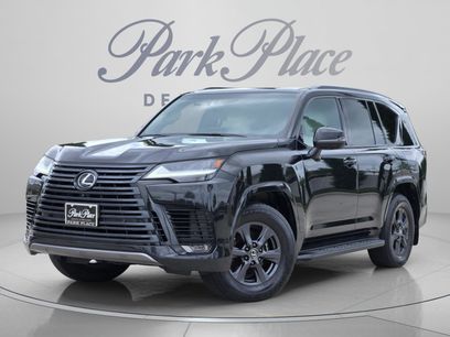 Used 2023 Lexus LX 600 4WD w/ Appearance Package