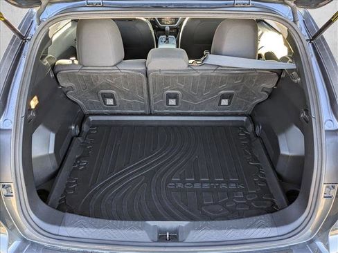 Used 2024 Subaru Crosstrek 2.0i Premium image 6