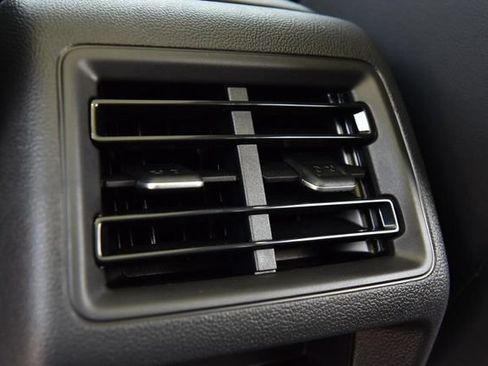 New 2026 Volkswagen Tiguan SE AWD/4WD image 23
