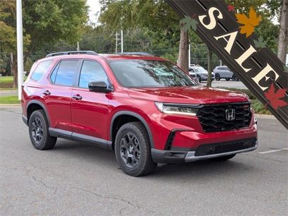 New 2025 Honda Pilot TrailSport