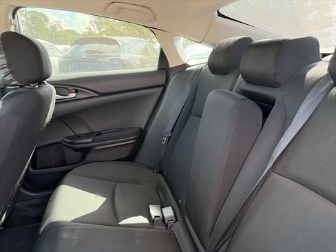 Used 2021 Honda Civic EX image 9