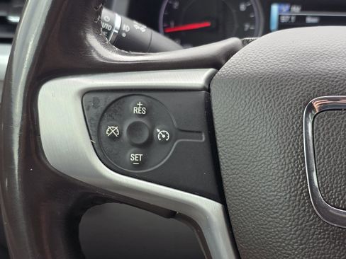 Used 2019 GMC Acadia SLT FWD image 15