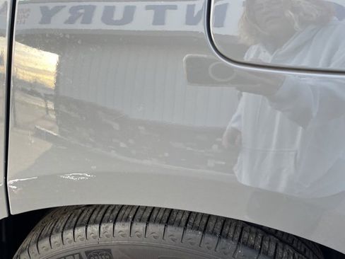 Used 2023 Dodge Charger SXT w/ Cold Weather Package image 8